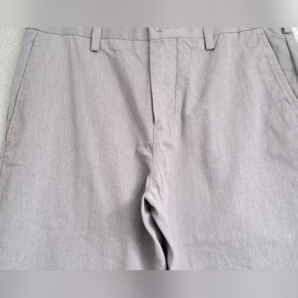 Croft & Barrow Men's Grey Pants Size 30x30 - Picture 2 of 6